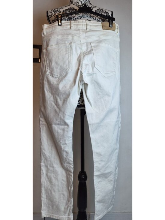 Peter Millar Other - Peter Millar Crown Crafted White Jeans Men 32x30 Straight Leg 5-Pocket Denim